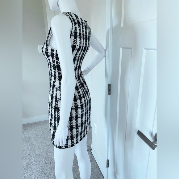 Maje tweed dress size 36 (runs small in bust) - Picture 6 of 12